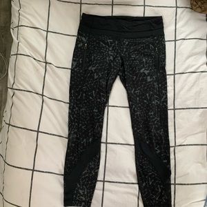Patterned Lululemon leggings